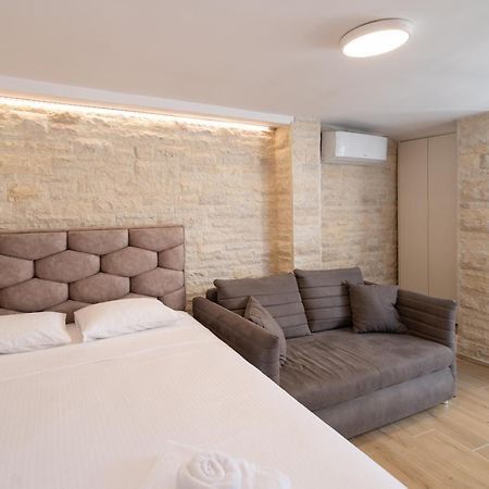 Christian Studio Apartments Umag Eksteriør bilde