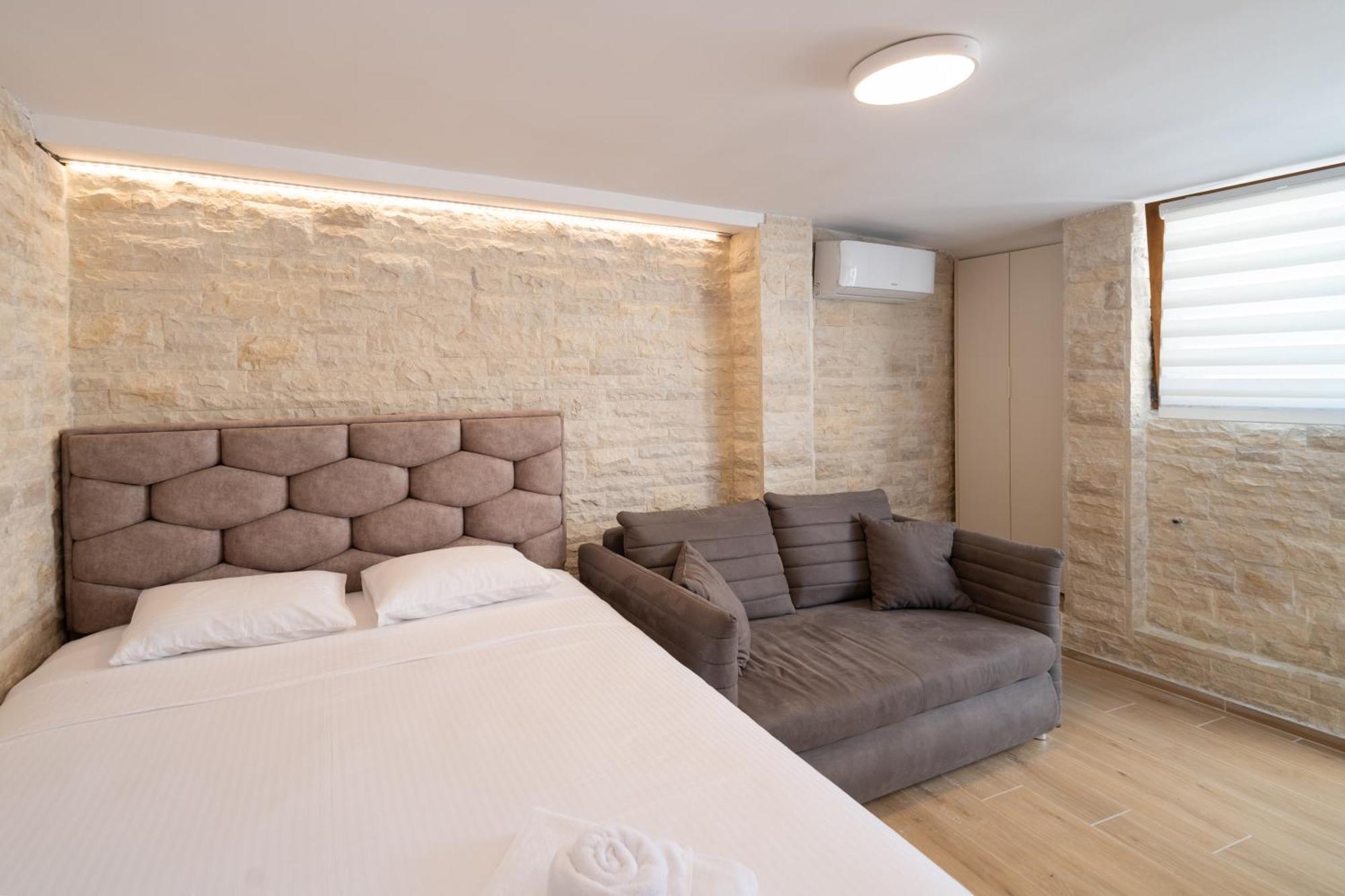 Christian Studio Apartments Umag Eksteriør bilde