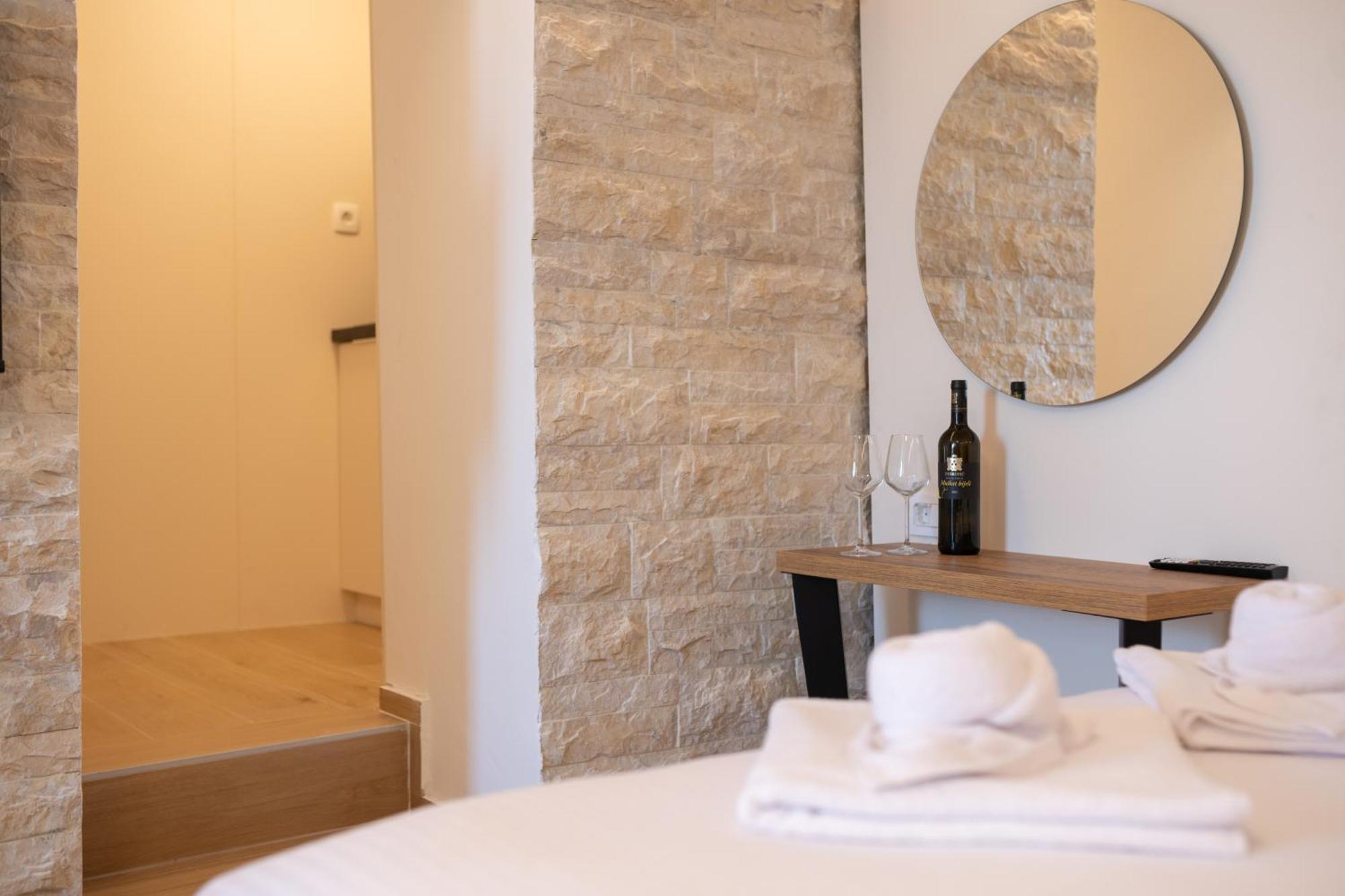 Christian Studio Apartments Umag Eksteriør bilde