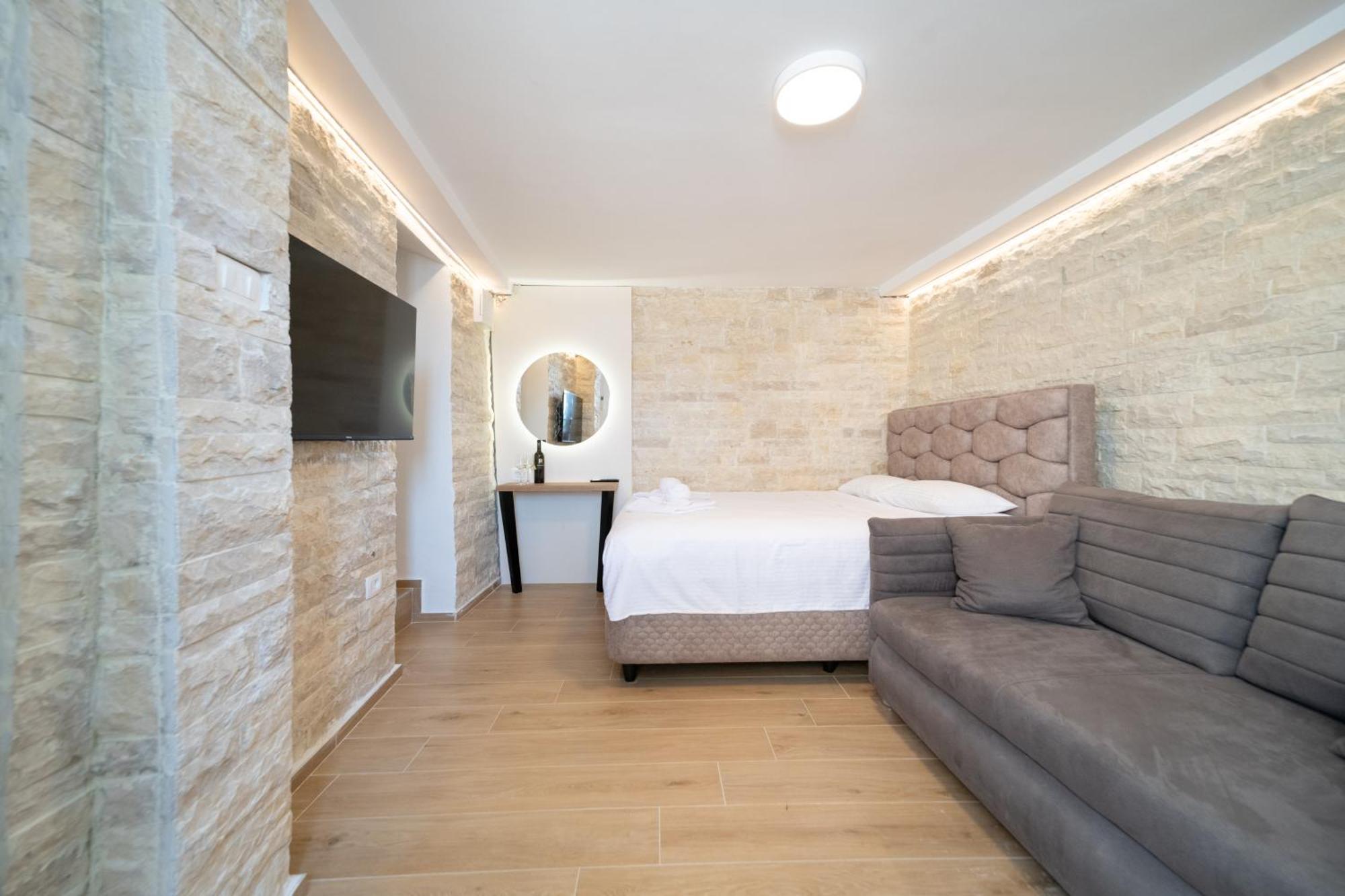 Christian Studio Apartments Umag Eksteriør bilde